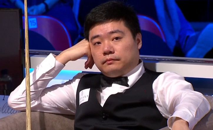美女跪下吃j8视频免费网站