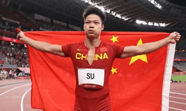 国产成人拍精品视频午夜网站