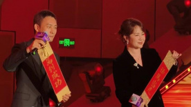 男人舔女人逼的视频